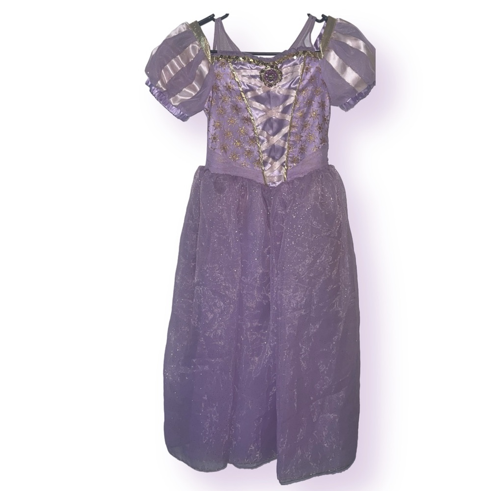 Dramatic play dress